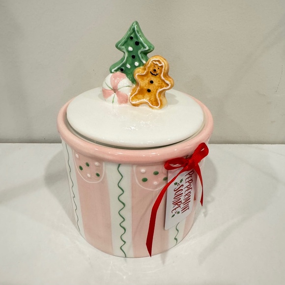 Peppermint Square Gingerbread Christmas Canister - Picture 1 of 5